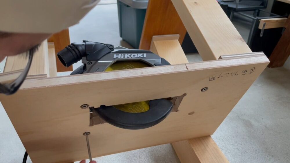 フレンチクリート専用丸ノコテーブル