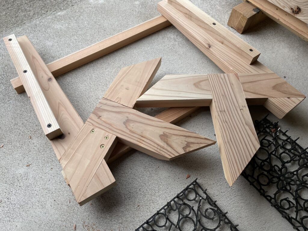 デスクチェア　肘置き