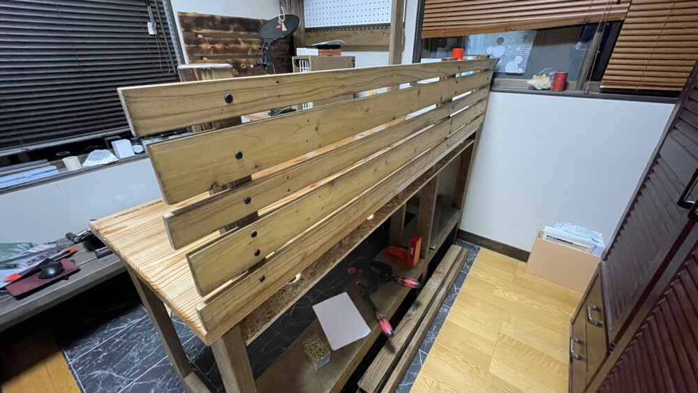 L字テーブルのフェンス