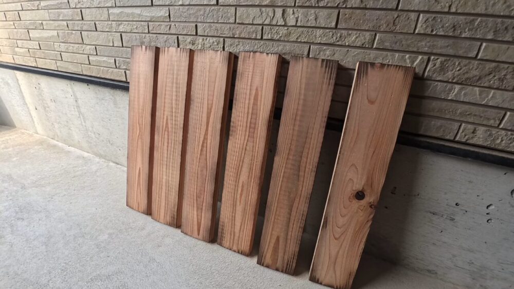 コーヒー染めと焼きのグラデーションの板